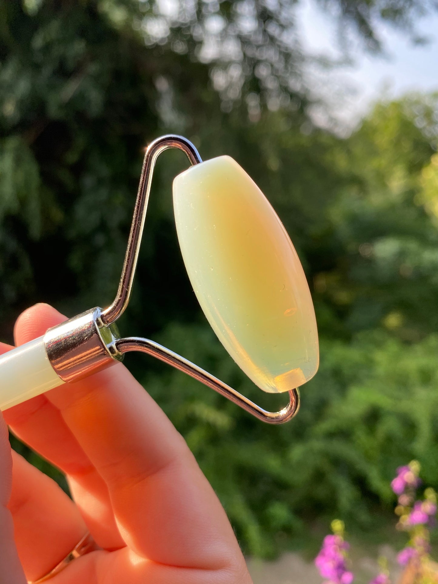 Opalite facial roller