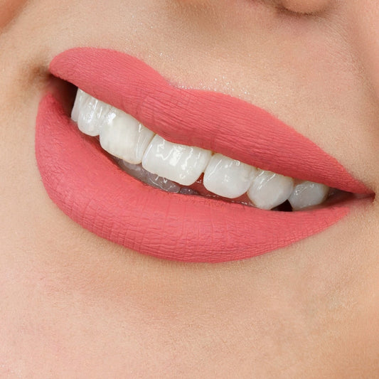 How to Apply Liquid Lipstick for Long-Lasting Wear