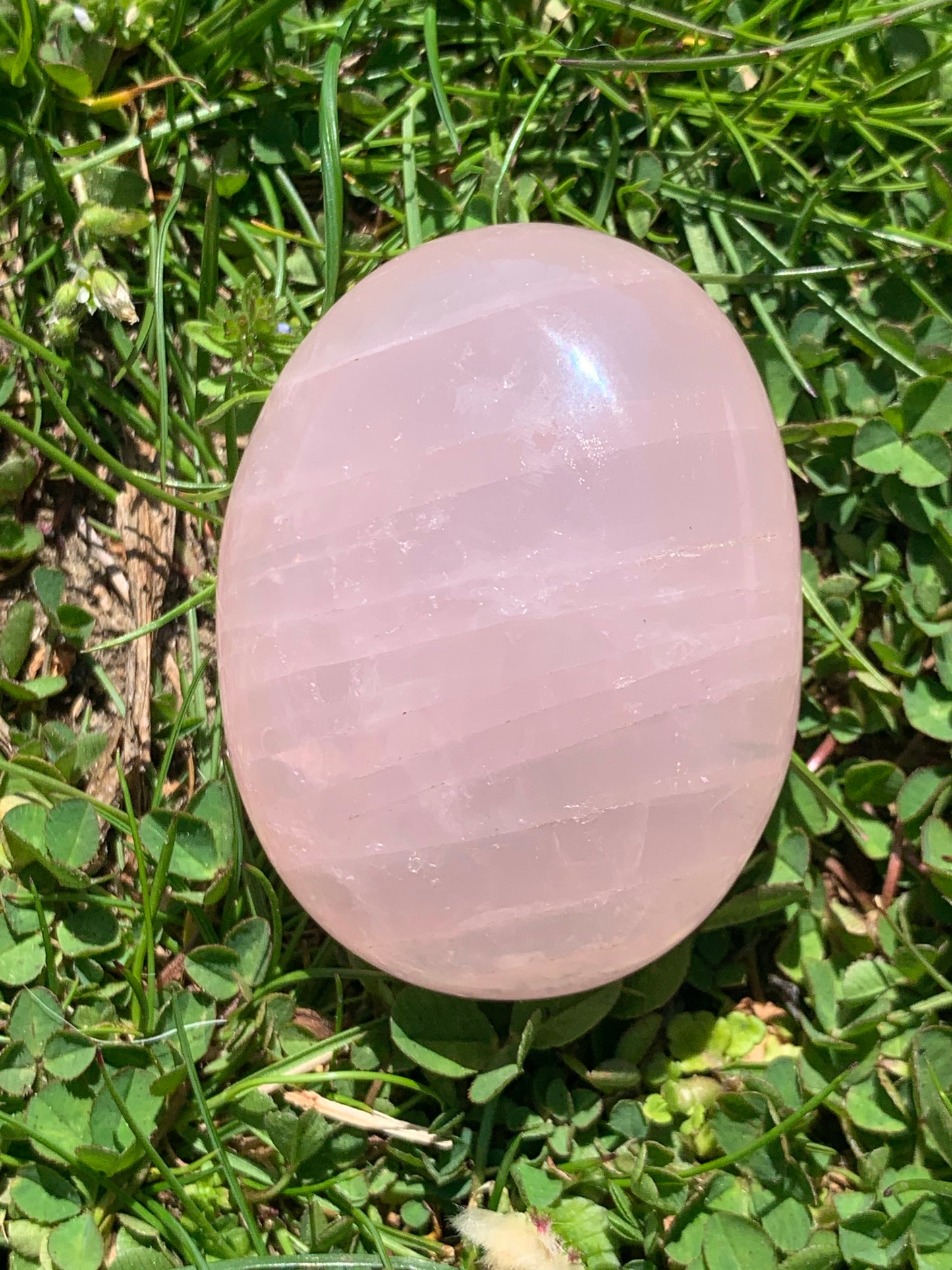 Rose quartz palm stone